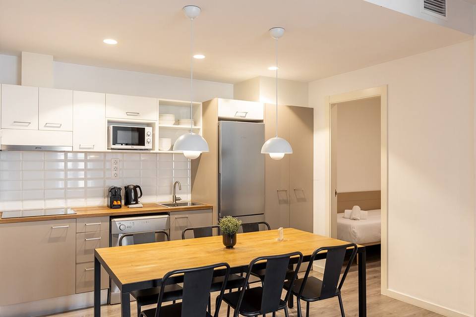 Three-Bedroom, Two-Bathroom Apartment in Sants