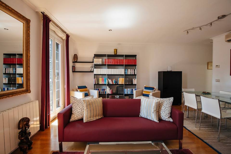 Main bedroom with double bed