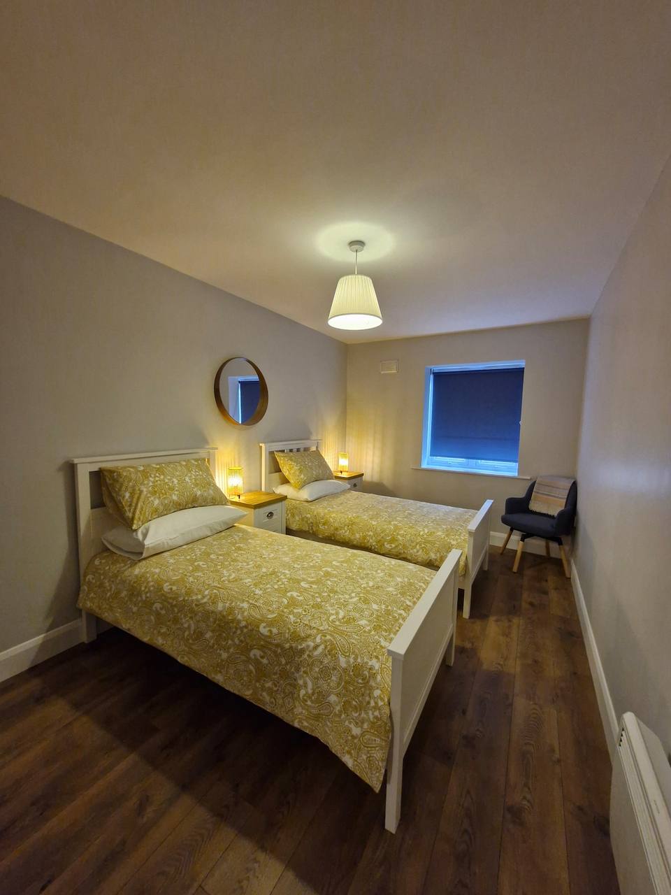 Second bedroom with single beds