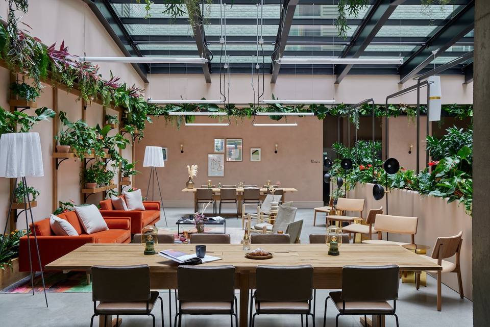 Building reception and common areas