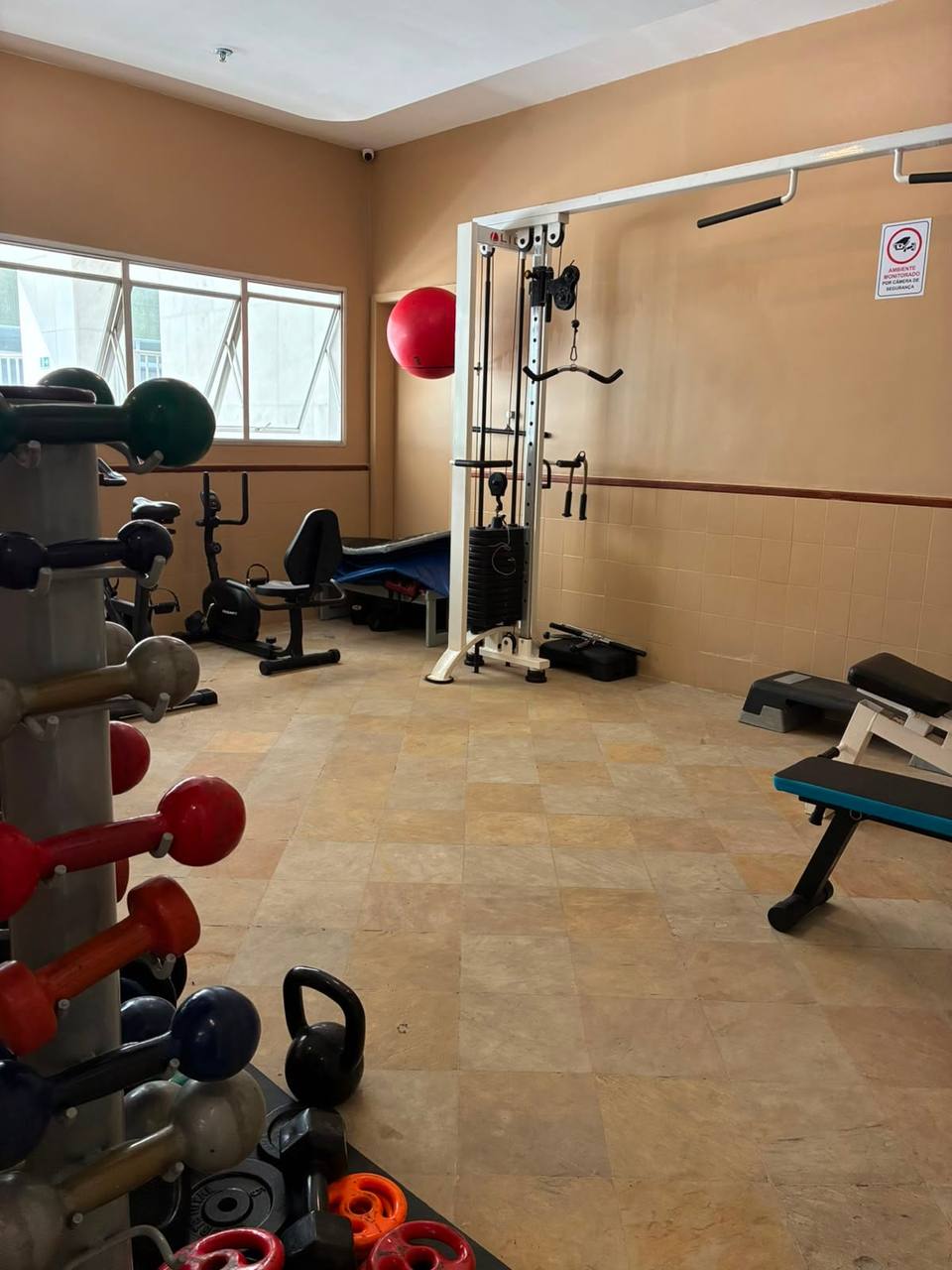 Moderno apartamento en Ipanema con piscina y sauna