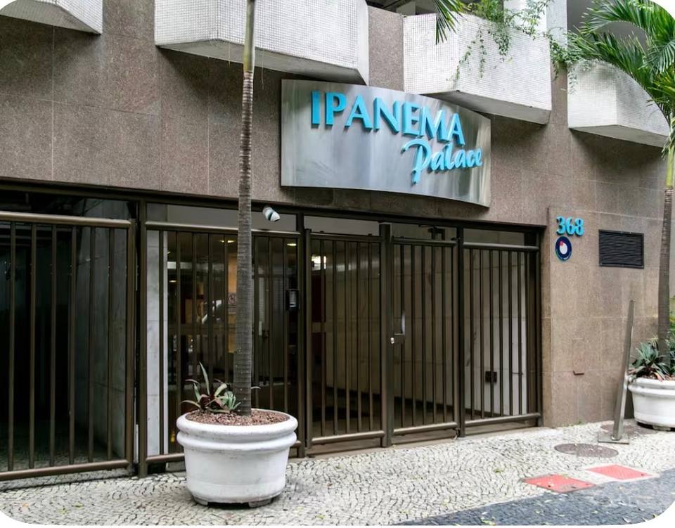 Moderno apartamento en Ipanema con piscina y sauna
