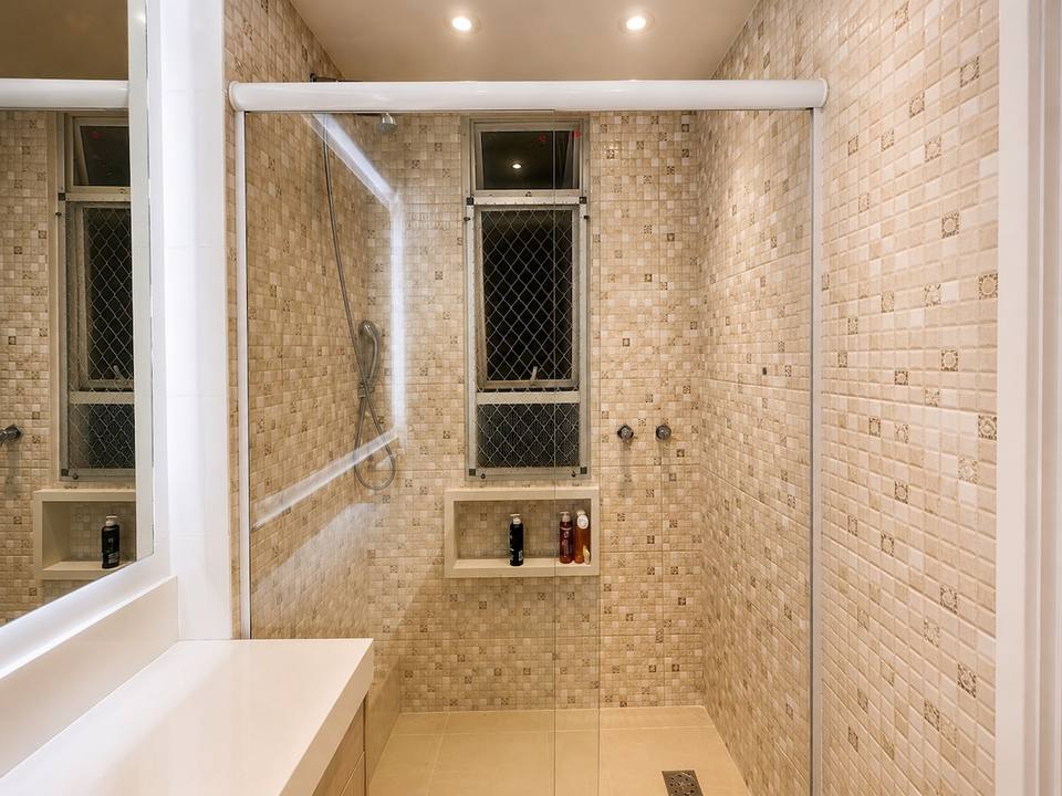 Moderno apartamento en Ipanema con piscina y sauna