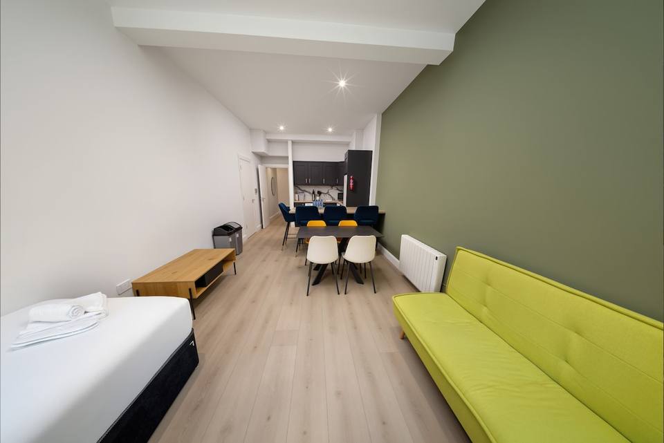 Spacious and bright master bedroom with versatile configuration