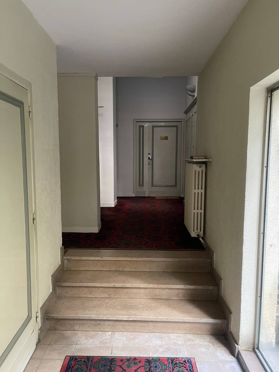 Modern Studio Steps from Notre-Dame