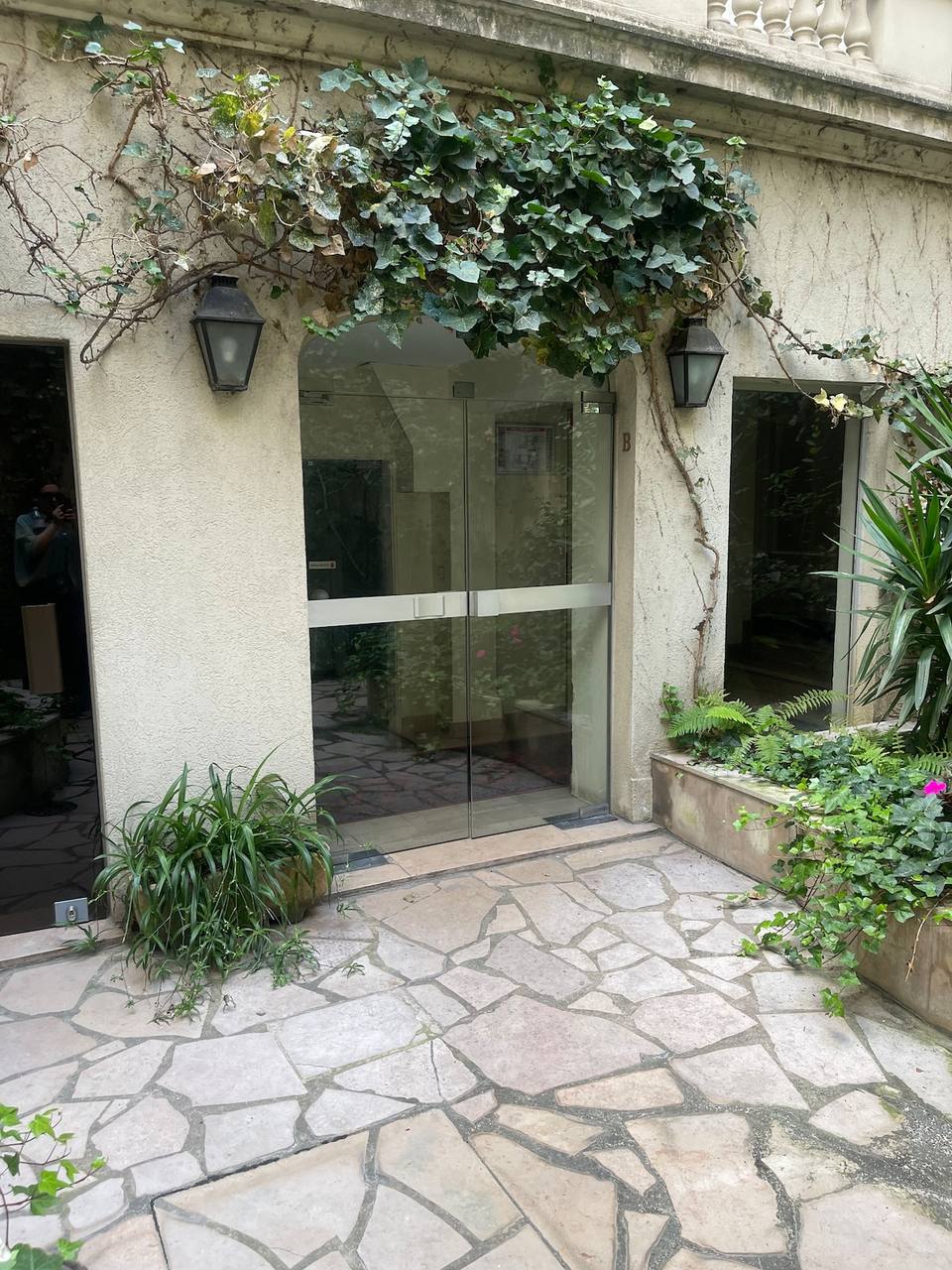 Internal building courtyard