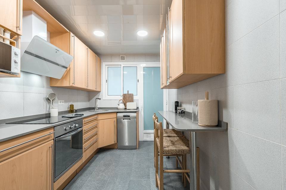 Apartamento de Três Quartos com Varanda em Horta-Guinardó
