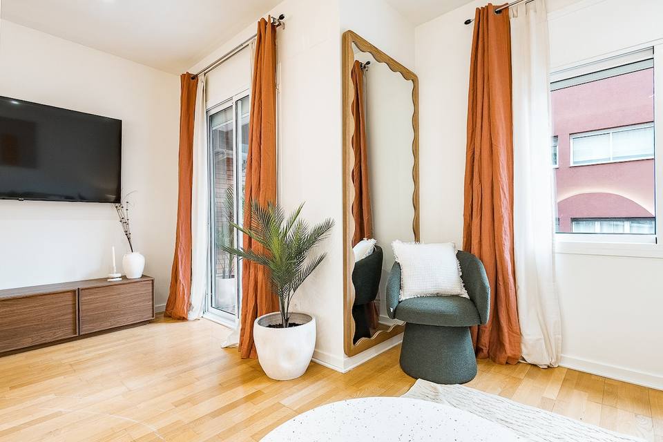 Apartamento de Três Quartos com Varanda em Horta-Guinardó