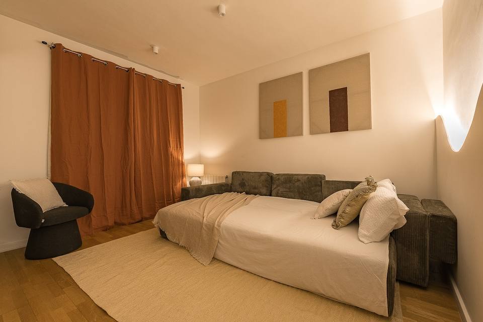 Apartamento de Três Quartos com Varanda em Horta-Guinardó